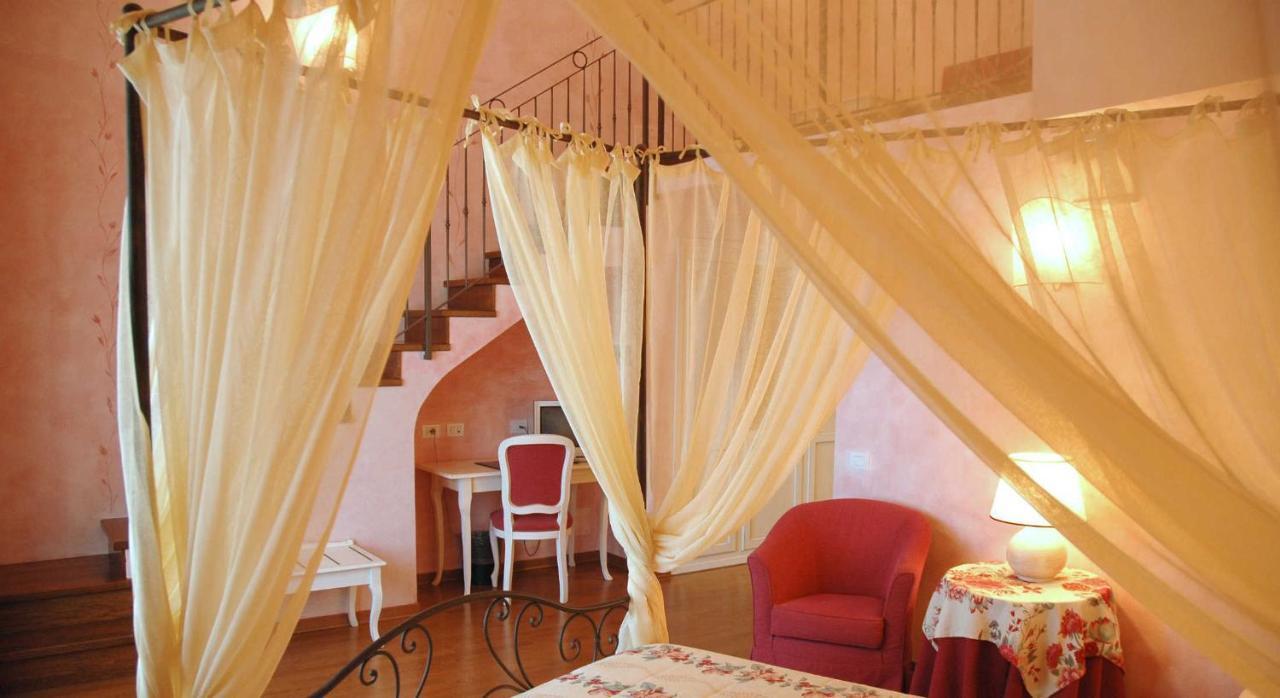 Hotel Borgo Di Cortefreda - Place Of Charme Tavarnelle Val di Pesa Pokoj fotografie